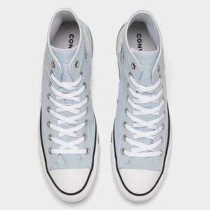 Converse Chuck Taylor All Star Sneaker Men’s 11 / Women’s 13 Shipping Included